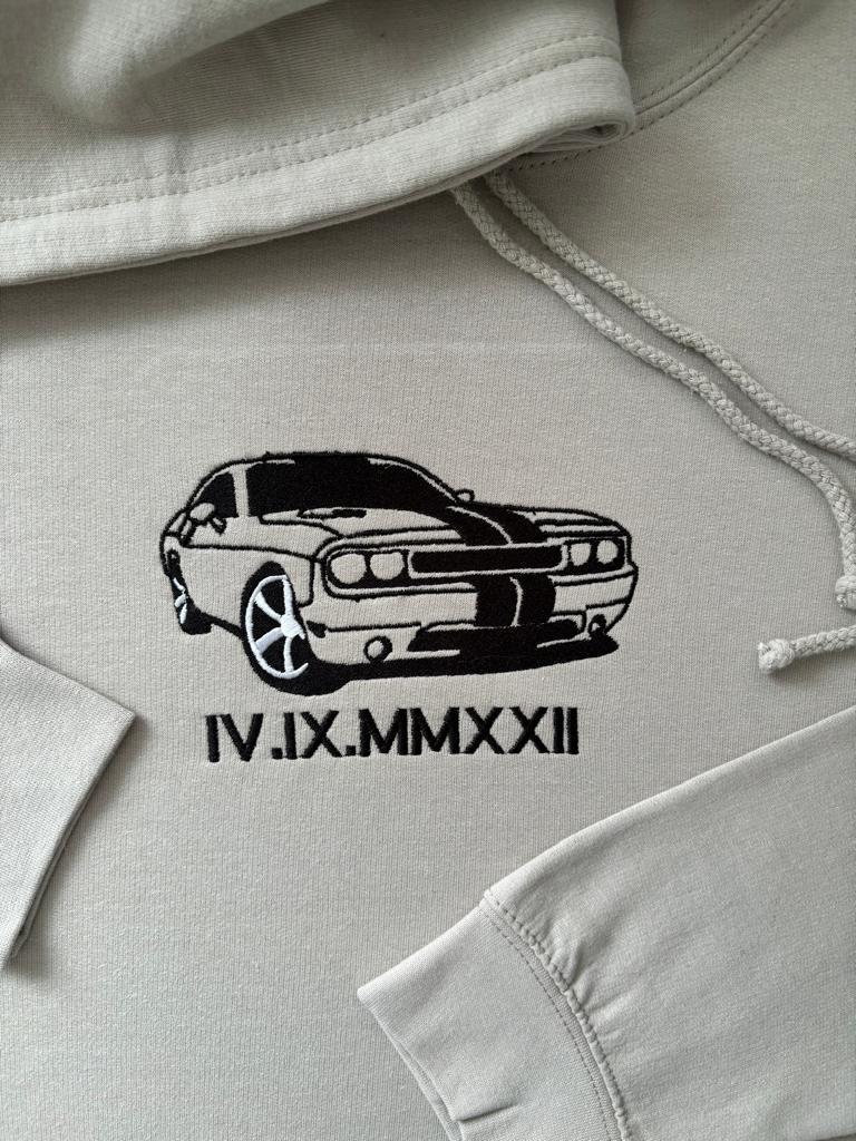 Bluza z outlinem ze zdjęcia