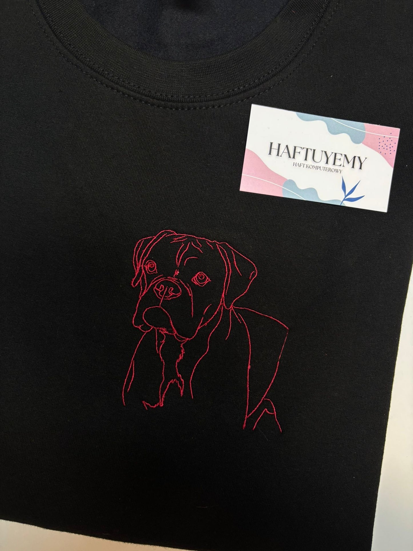 Bluza z outlinem pupila