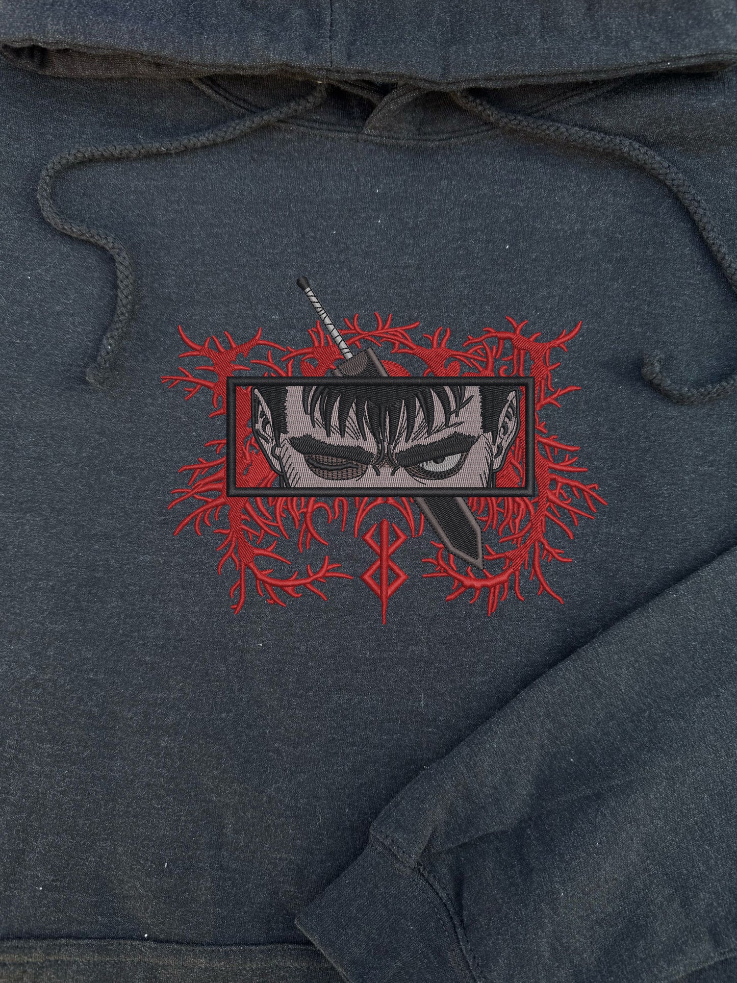 Bluza - Inspirowany wzór z anime Berserk